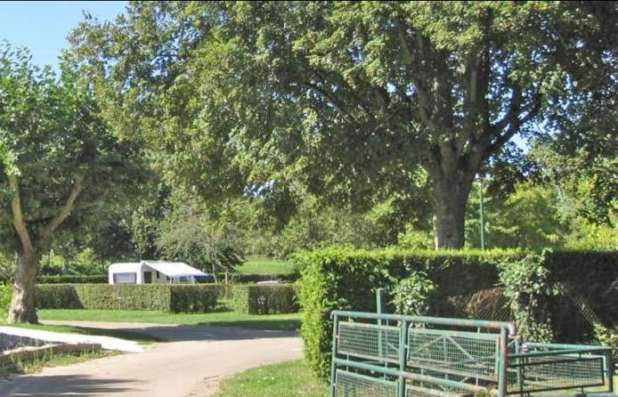 Du Paquier Fane Chagny (Saone-et-Loire)